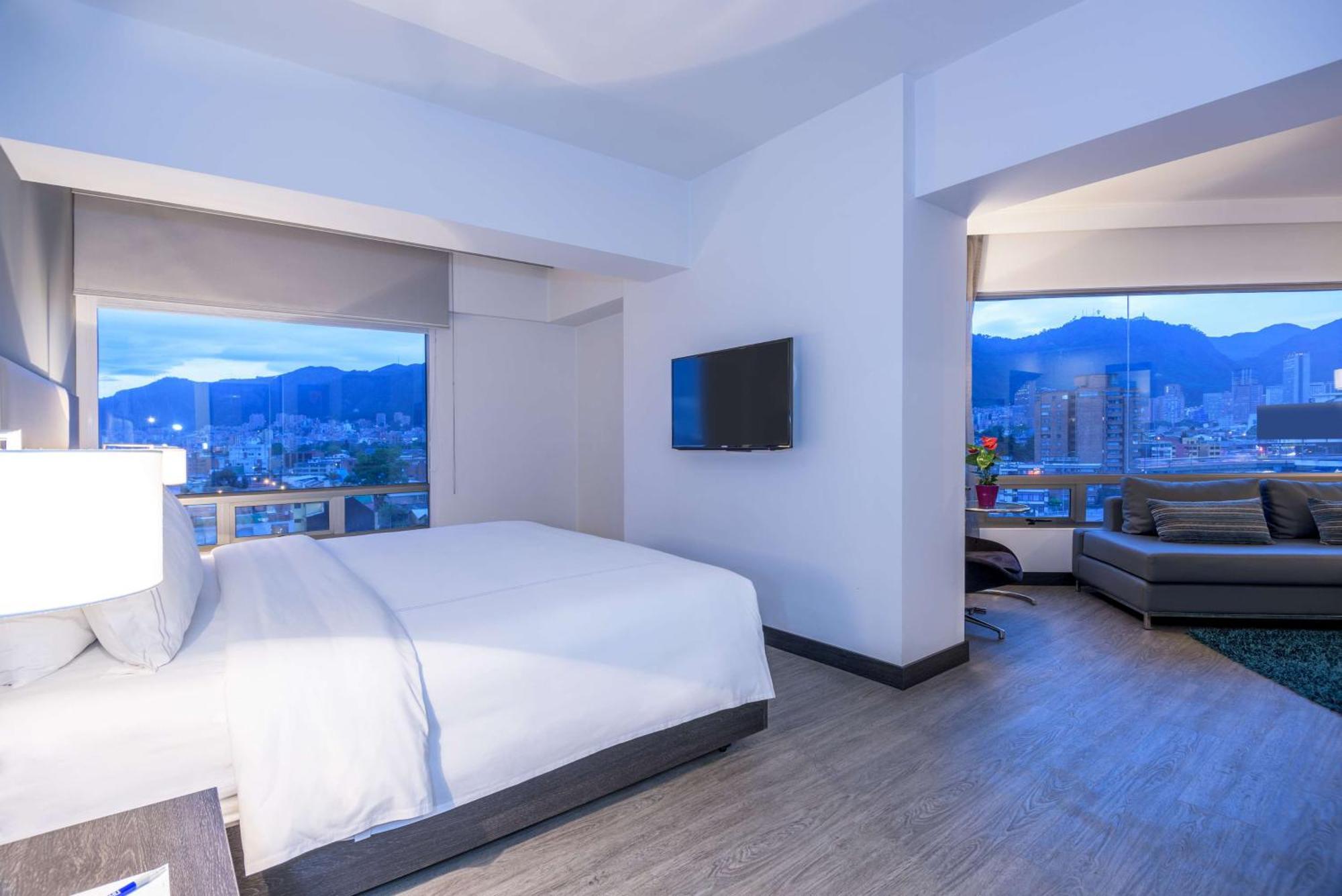 Hotel Nh Bogota Urban 26 Royal Zewnętrze zdjęcie